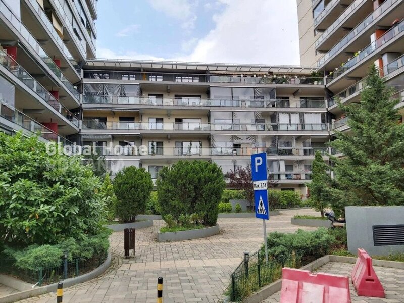 New Town, Dristor, duplex 5 camere 244 mp + 2 terase 78 mp + 2 locuri parcare.